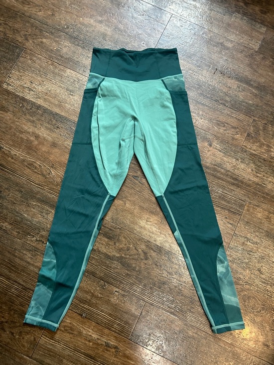 Buffbunny Collection Pants - BuffBunny Teal and Light Teal Colorblock High-Waist Leggings EUC